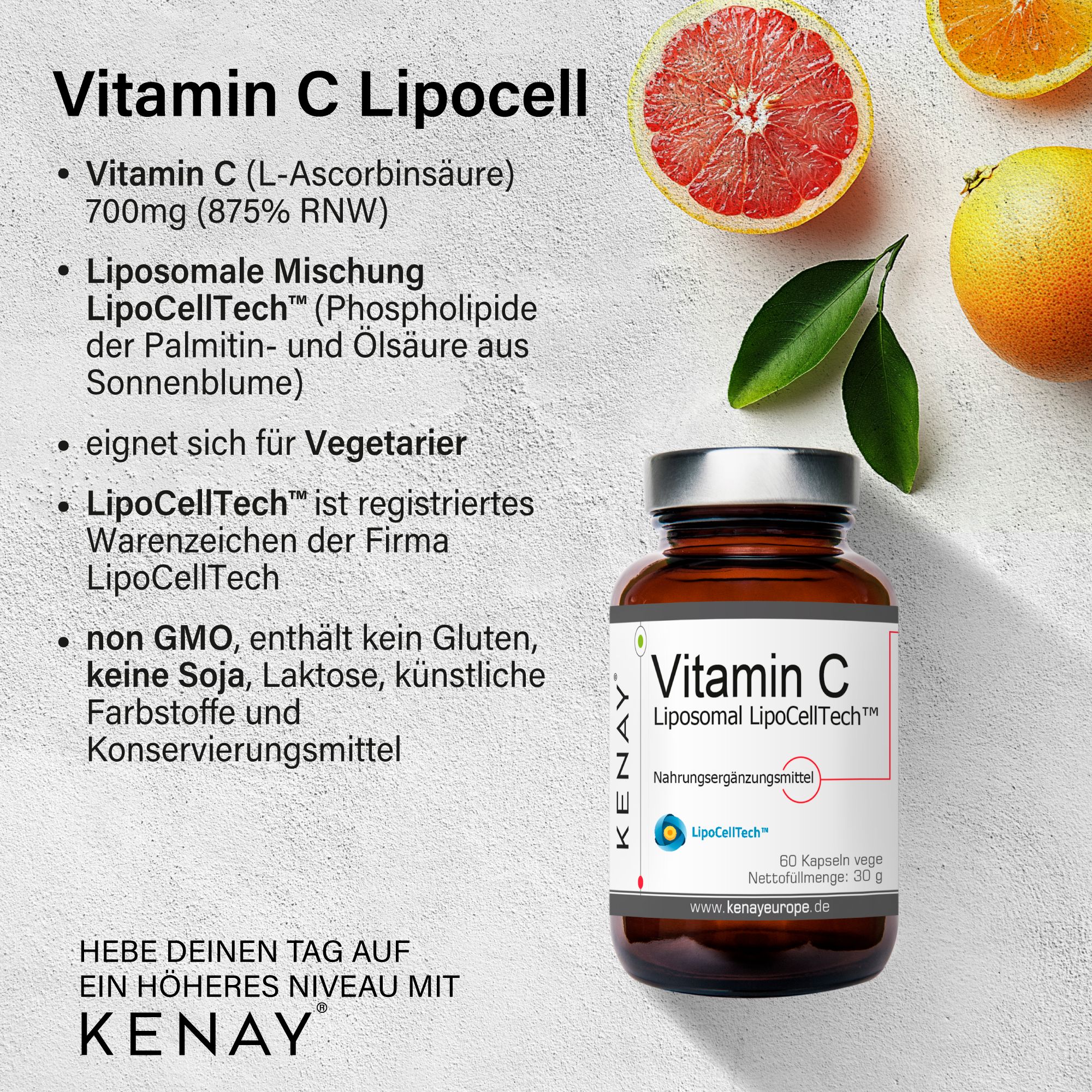 Braune Glasflasche mit "Vitamin C Liposomal LipoCellTech™" und "KENAY®" Etikett. Daneben Grapefruit und Orange.