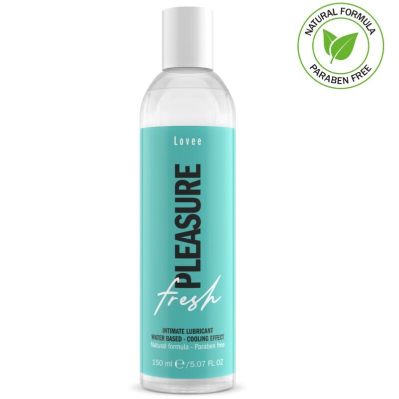 Transparente Flasche mit weißem Deckel. Türkisfarbenes Etikett mit "PLEASURE fresh" und "Lovee"-Logo. Text: Intim-Gleitmittel, 150 ml. Siegel: Naturformel.