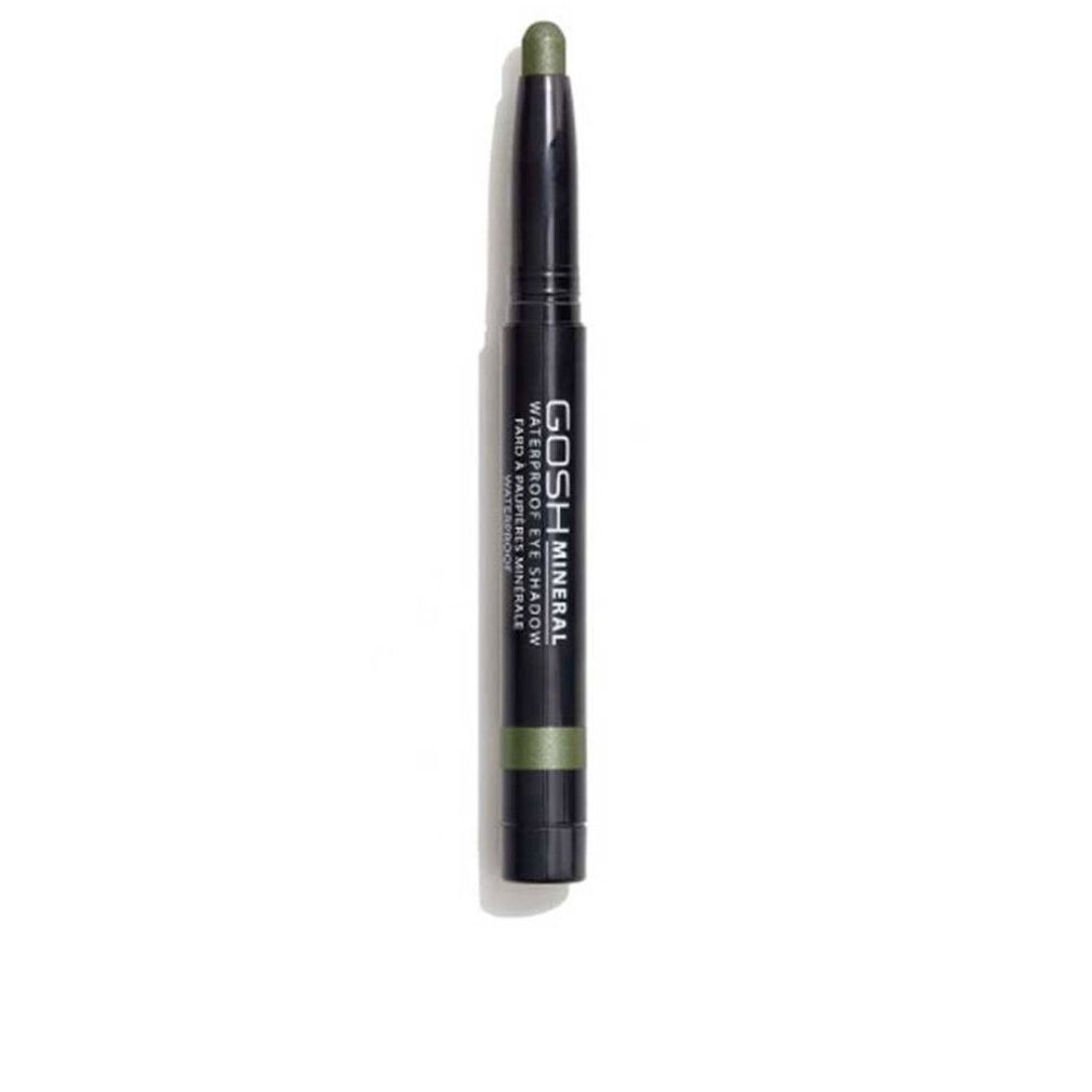 Gosh Mineral Waterproof Eye Shadow 013-Olive Green. Schwarzer Stift mit olivgrüner Spitze. Produktbeschriftung.