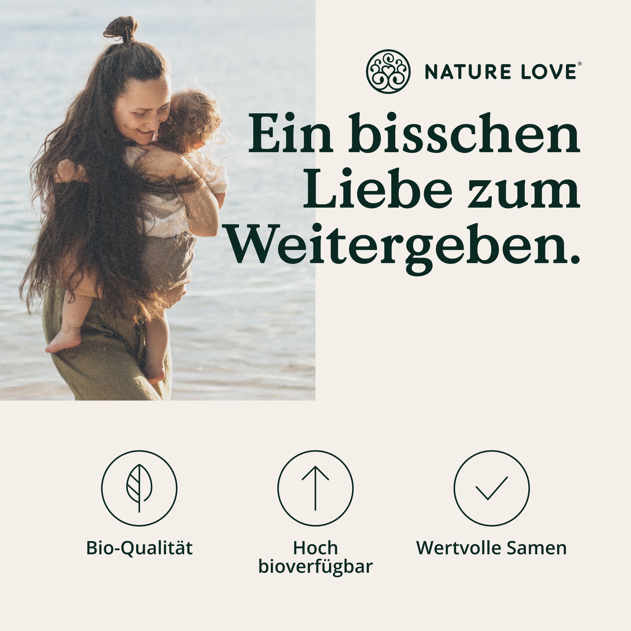 Frau mit Natur-Love-Produkten: Vitamin C, Vitamin B Komplex, Bio-Bockshornklee.