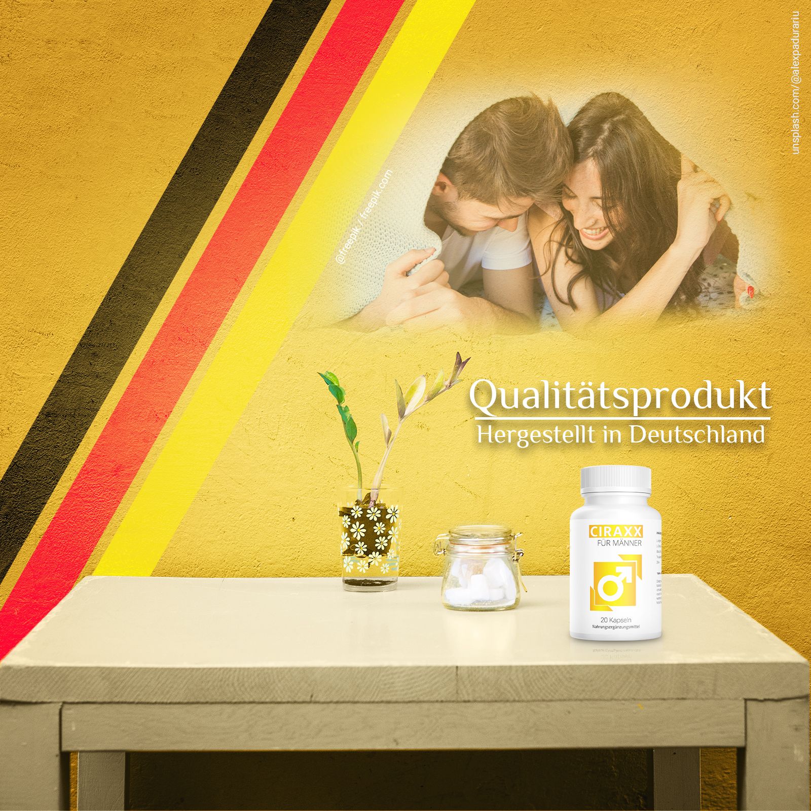 Weiße Flasche mit gelbem Etikett. Aufschrift: Ciraxx für Männer, 20 Kapseln. Nahrungsergänzungsmittel. Auf Tisch mit Deutschlandflagge.