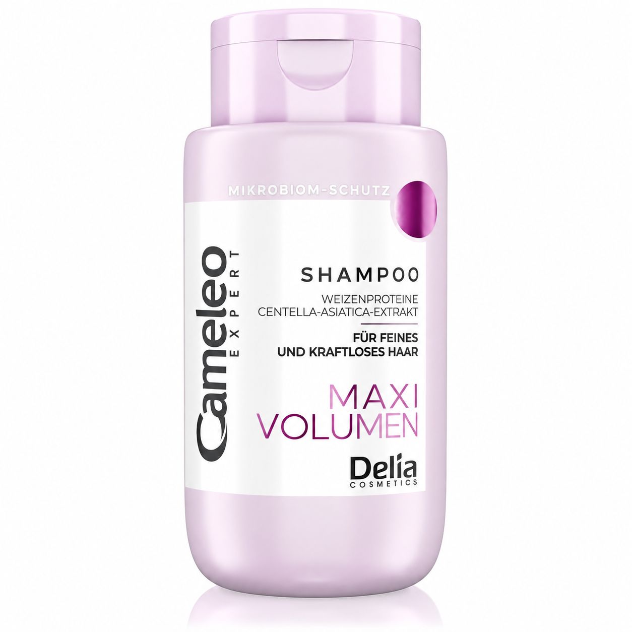 Frau mit langen Haaren hält eine Flasche Cameleo Maxi Volumen Shampoo.