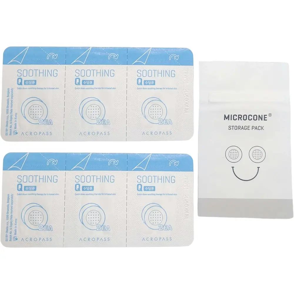 ACROPASS Soothing Q Mikro-Nadel-Pflaster Streifen und Aufbewahrungsbeutel.