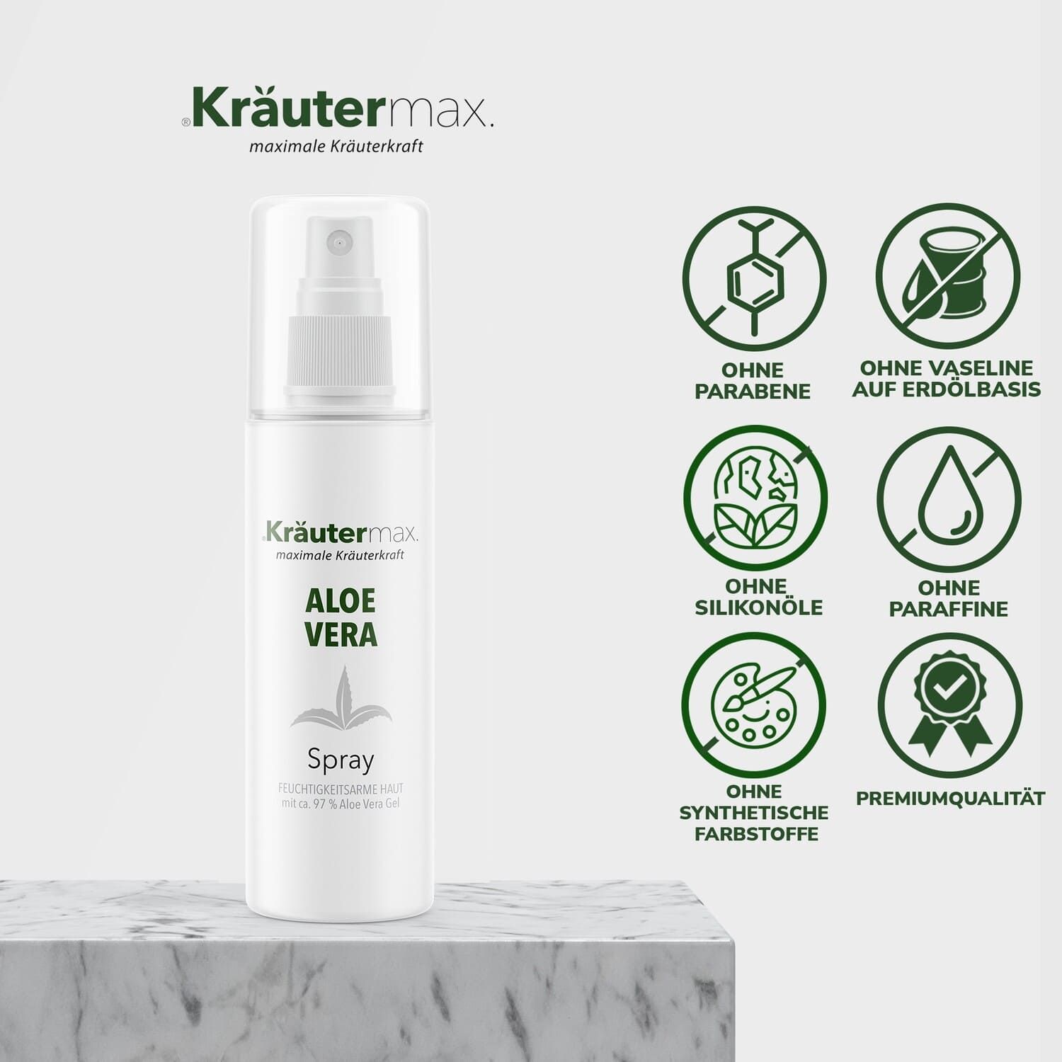 Aloe Vera Spray, transparente Flasche mit Sprühkopf. Text: Aloe Vera. Logos: Ohne Parabene, Silikonöle, synthetische Farbstoffe, Premiumqualität.