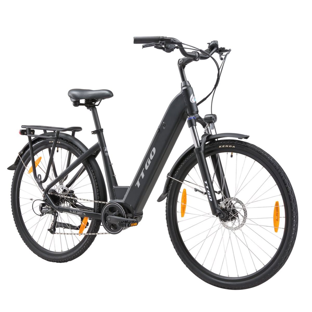 Schwarzes Elektrofahrrad mit Gepäckträger, Schutzblechen und TTGO-Logo. Kenda-Reifen und orangefarbene Reflektoren.