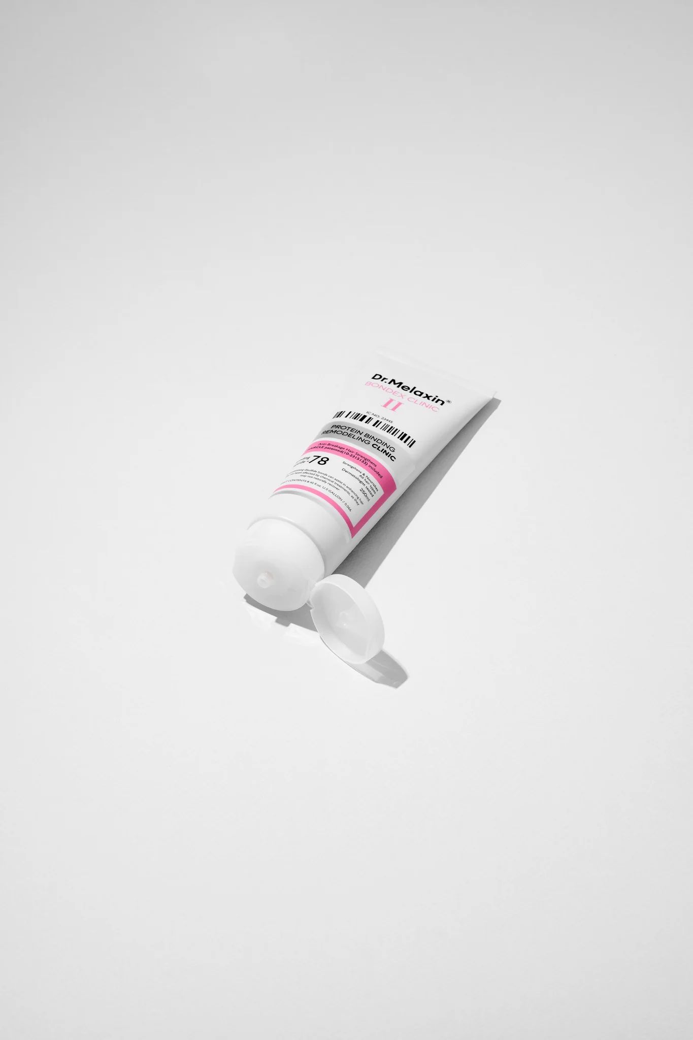 Dr. Melaxin Bondex Clinic II Protein Bonding Remodeling Clinic Tube, 250ml, auf weißem Hintergrund.