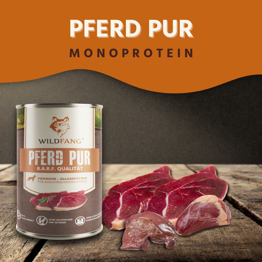 Dose Nassfutter Pferd pur, daneben rohes Fleisch und Innereien. Aufschrift: Wildfang, Pferd pur, BARF Qualität, Monoprotein.