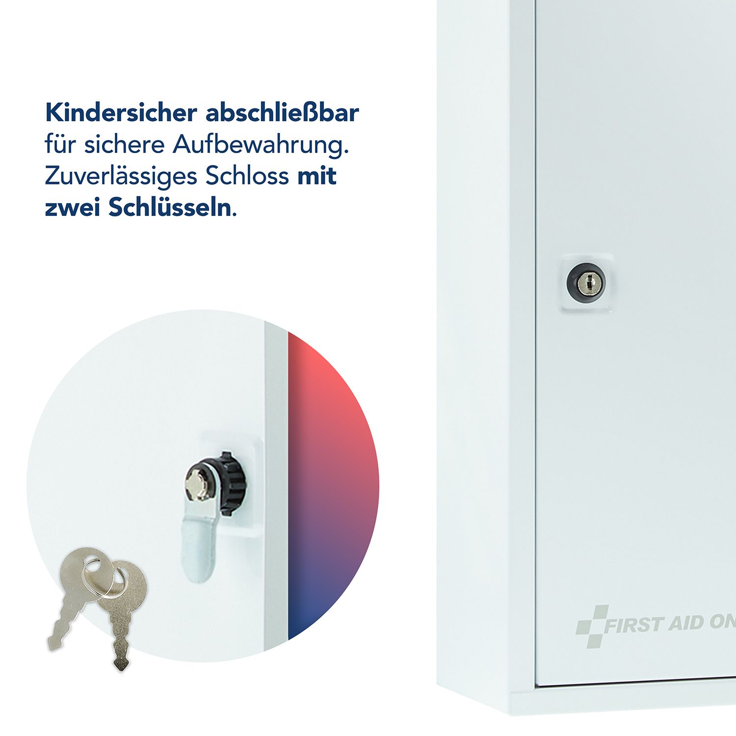 Abschließbares Schloss eines Medizinkastens mit zwei Schlüsseln.