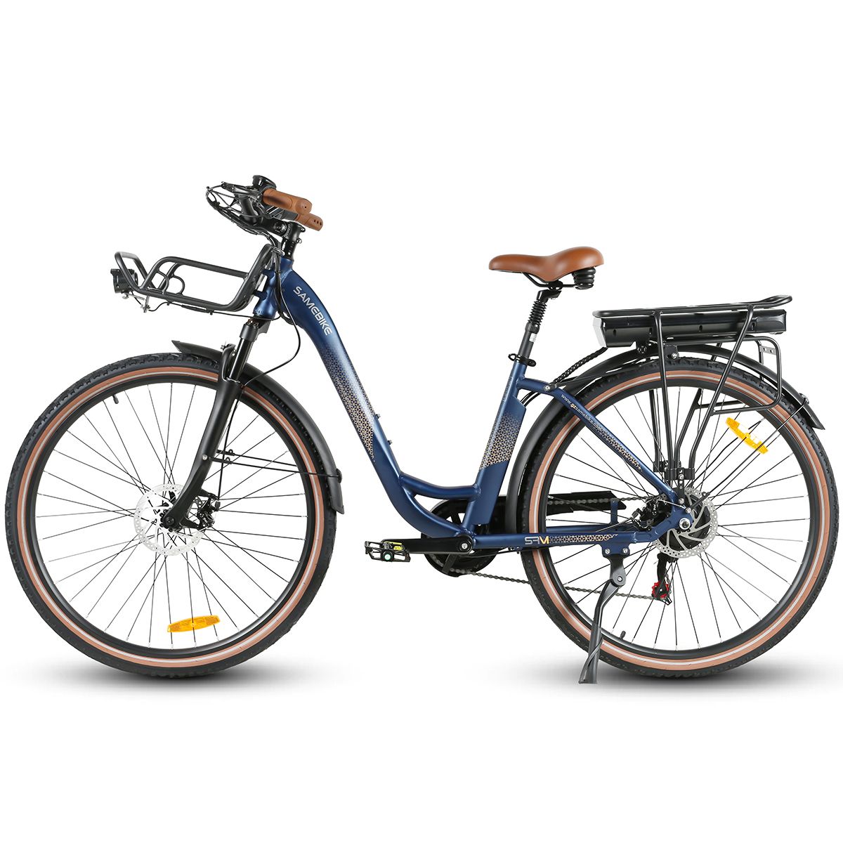 Blaues Elektrofahrrad mit braunem Sattel und Lenker. Korb vorne, Gepäckträger hinten. Schwarze Reifen mit beigen Seiten.
