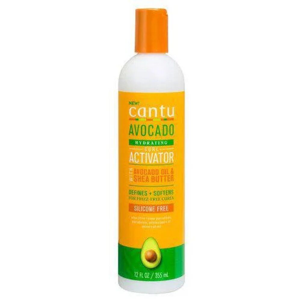 Cantu Avocado Curl Activator Flasche. Gelb-grünes Etikett mit Produktnamen und Avocado-Illustration. Orangefarbener Deckel.