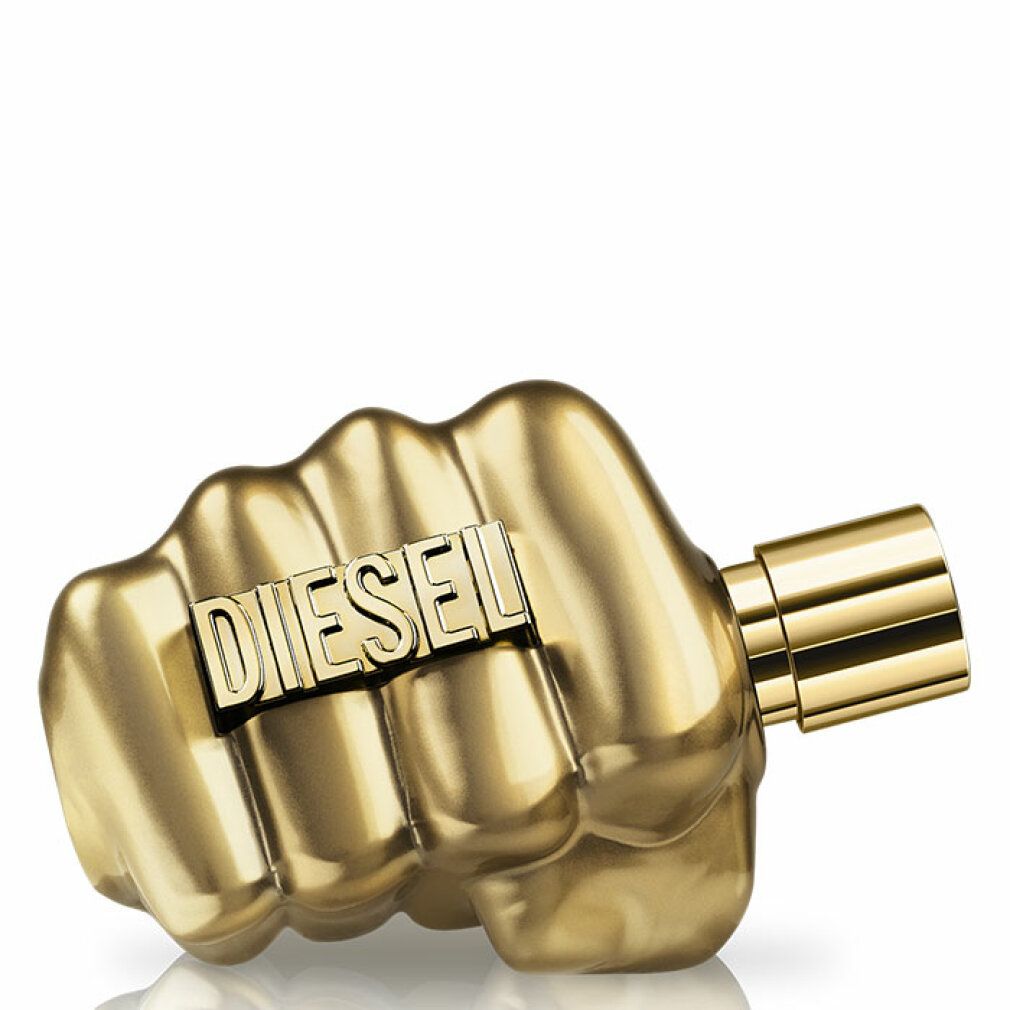 Goldfarbener Flakon in Faustform mit "DIESEL"-Schriftzug. Goldener Verschluss.