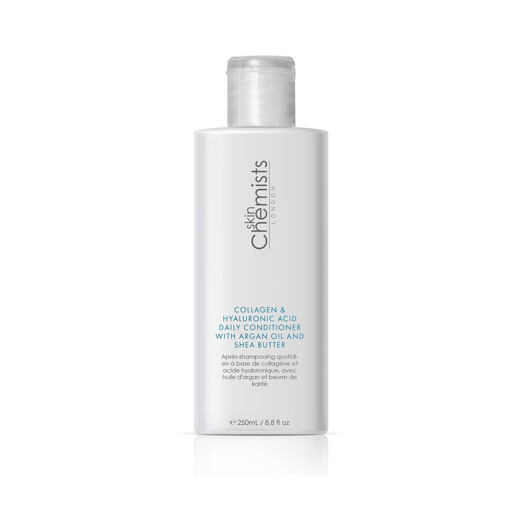 Weiße Flasche mit SkinChemists Collagen & Hyaluronsäure Daily Conditioner. Text: Arganöl und Sheabutter. 250ml.