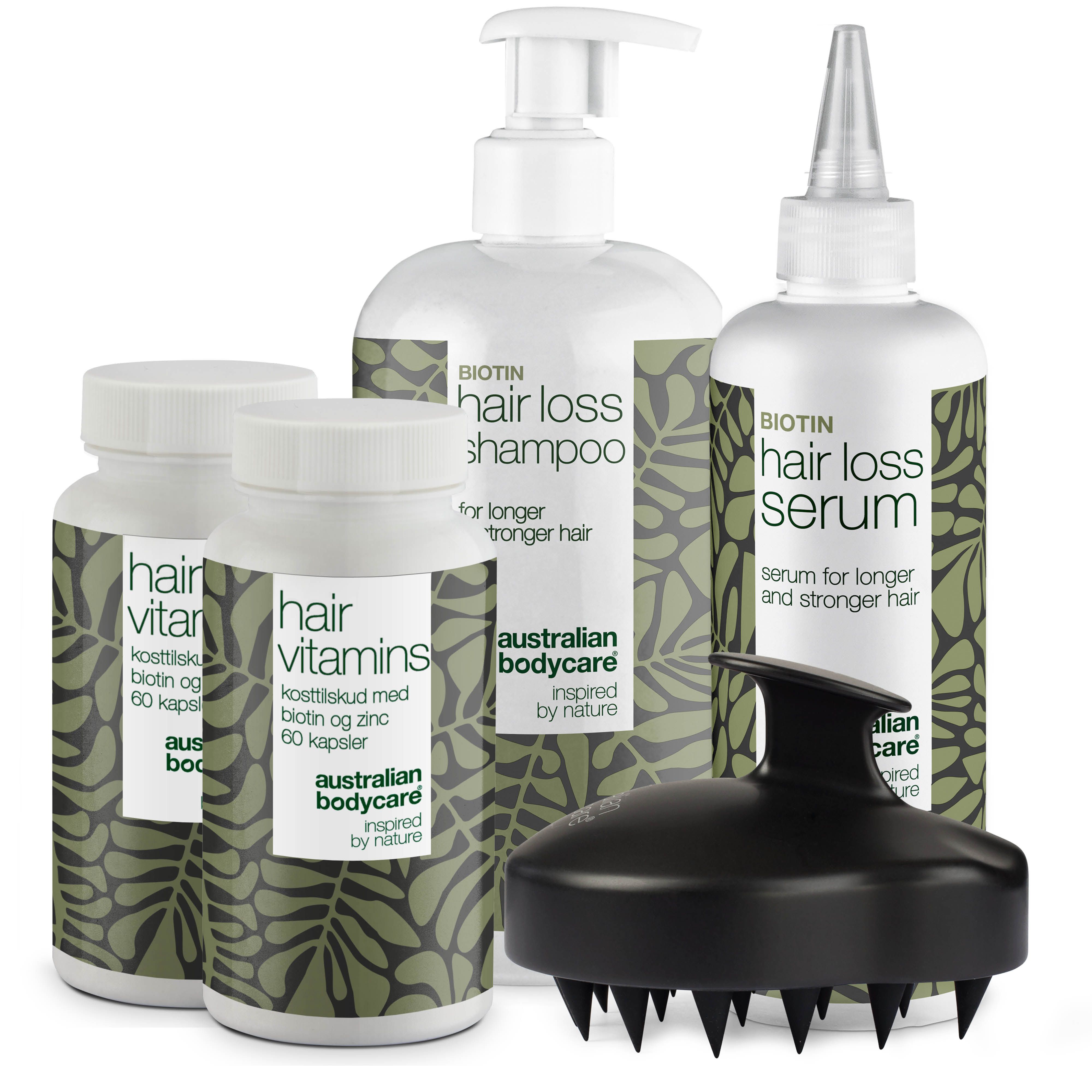 Mehrere Flaschen und Kapseln. Shampoo, Serum, Kapseln und Kopfhautmassagebürste. Schwarze Bürste. Weißes Etikett.