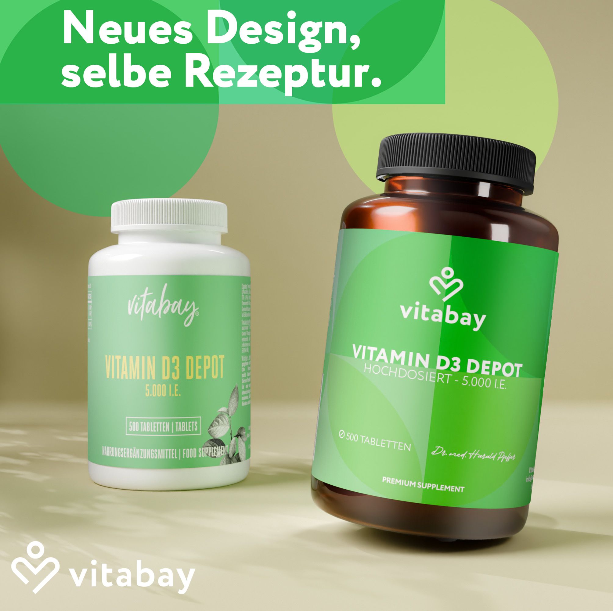 Zwei Flaschen "Vitabay Vitamin D3 Depot". Eine weiße und eine braune Flasche. Text: Neues Design, selbe Rezeptur.