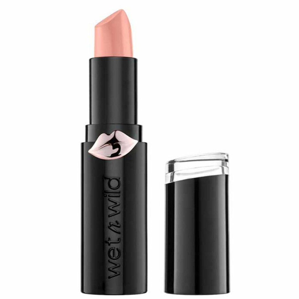 Lippenstift, rosa Farbton, schwarze Hülle, Marke Wet n Wild. Geöffnete Kappe daneben.