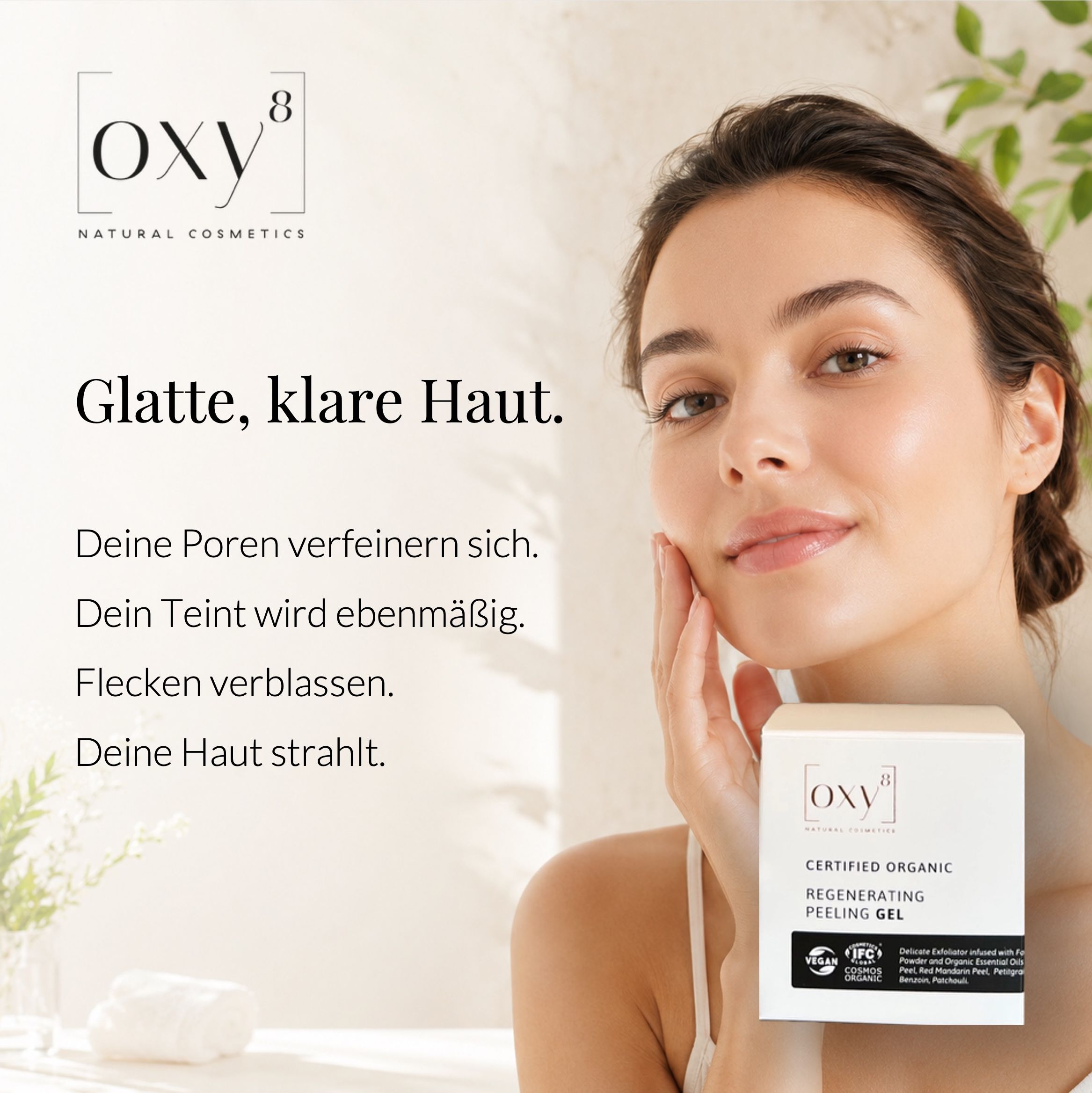 Frau berührt Gesicht. Produktverpackung und Produkt daneben. Text: Glatte, klare Haut.
