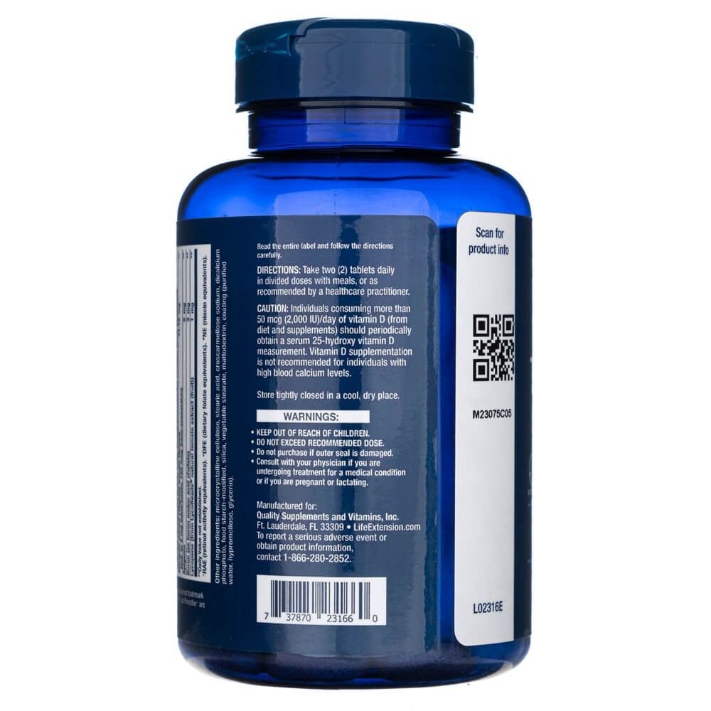 Rückseite der Flasche mit QR-Code, Barcode und Produktinformationen für Life Extension Two-Per-Day Multivitamin.