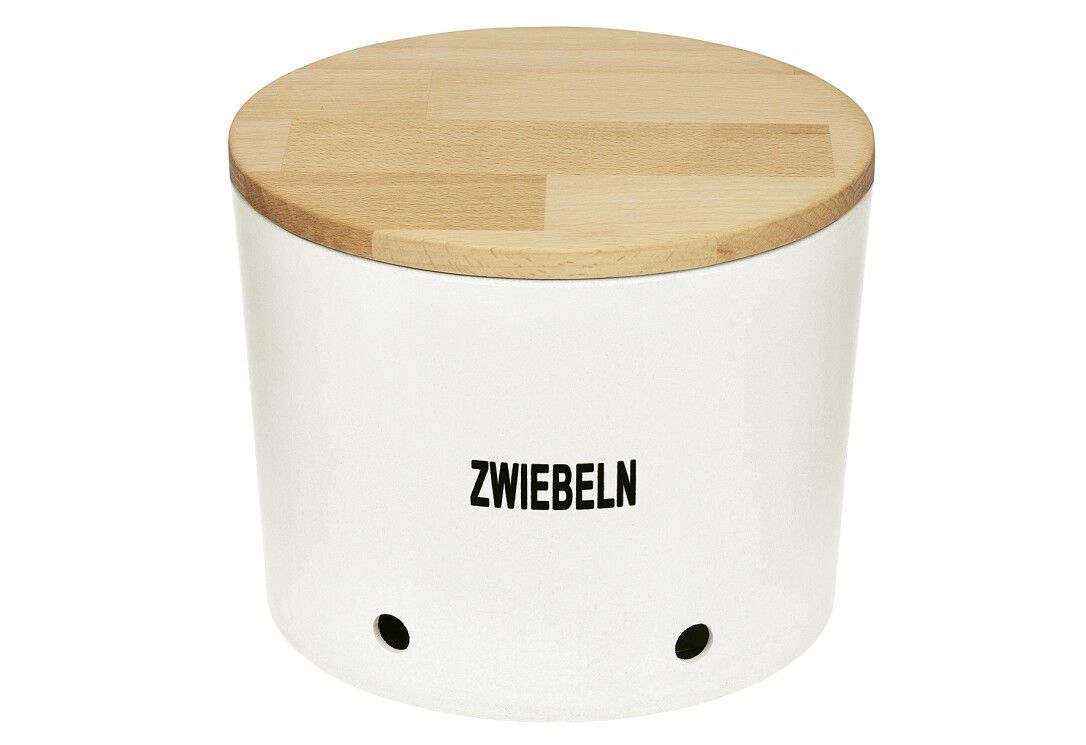 Weißer Zwiebeltopf mit Holzdeckel. Aufschrift "Zwiebeln". Zwei kleine Löcher unten.