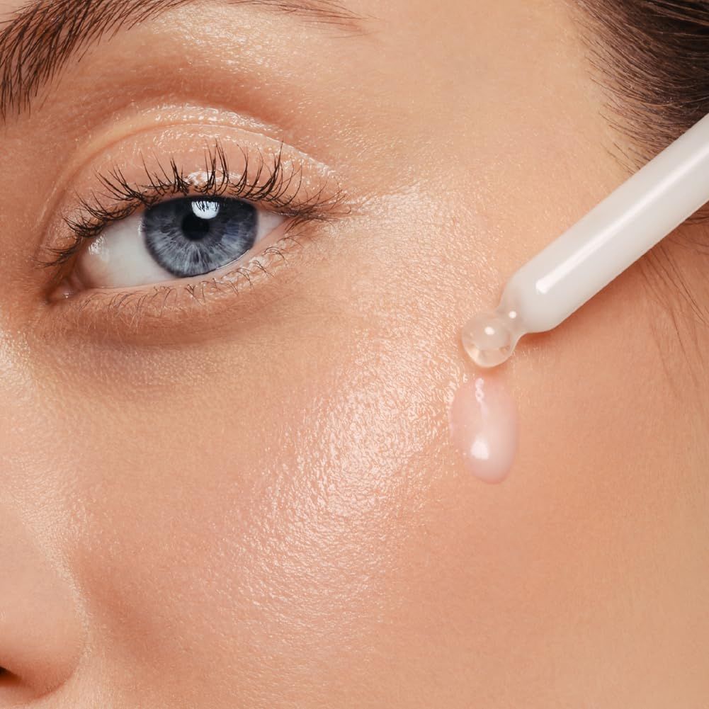 Verpackung des Biotherm Life Plankton Elixir Serums mit Produktabbildung und Text.