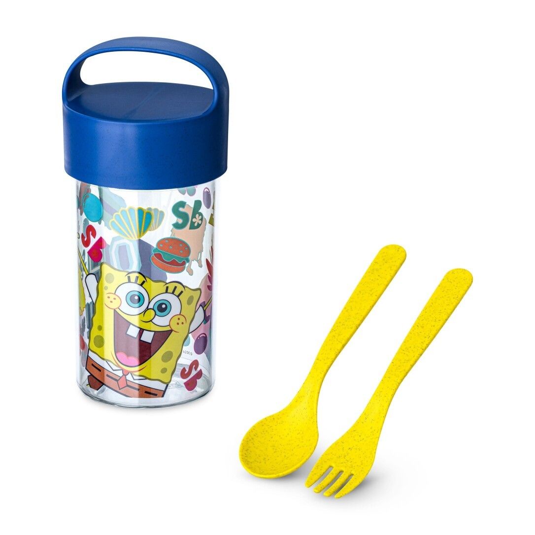Trinkflasche mit blauem Deckel und Griff, transparentem Korpus mit Spongebob-Motiv. Gelber Löffel und Gabel.