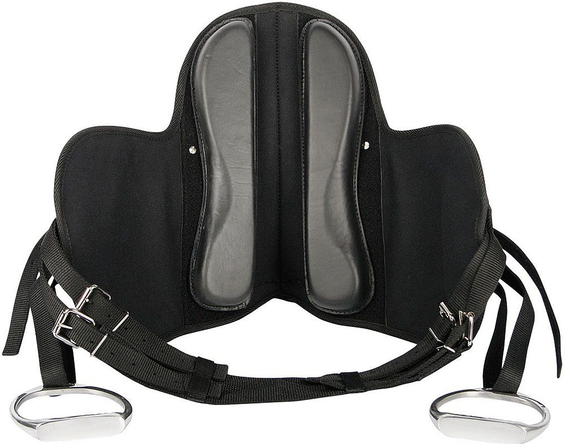 Schwarzes Reitkissen Bambino. Zwei gepolsterte Sitzflächen. Steigbügelriemen und Gurte mit Schnallen.