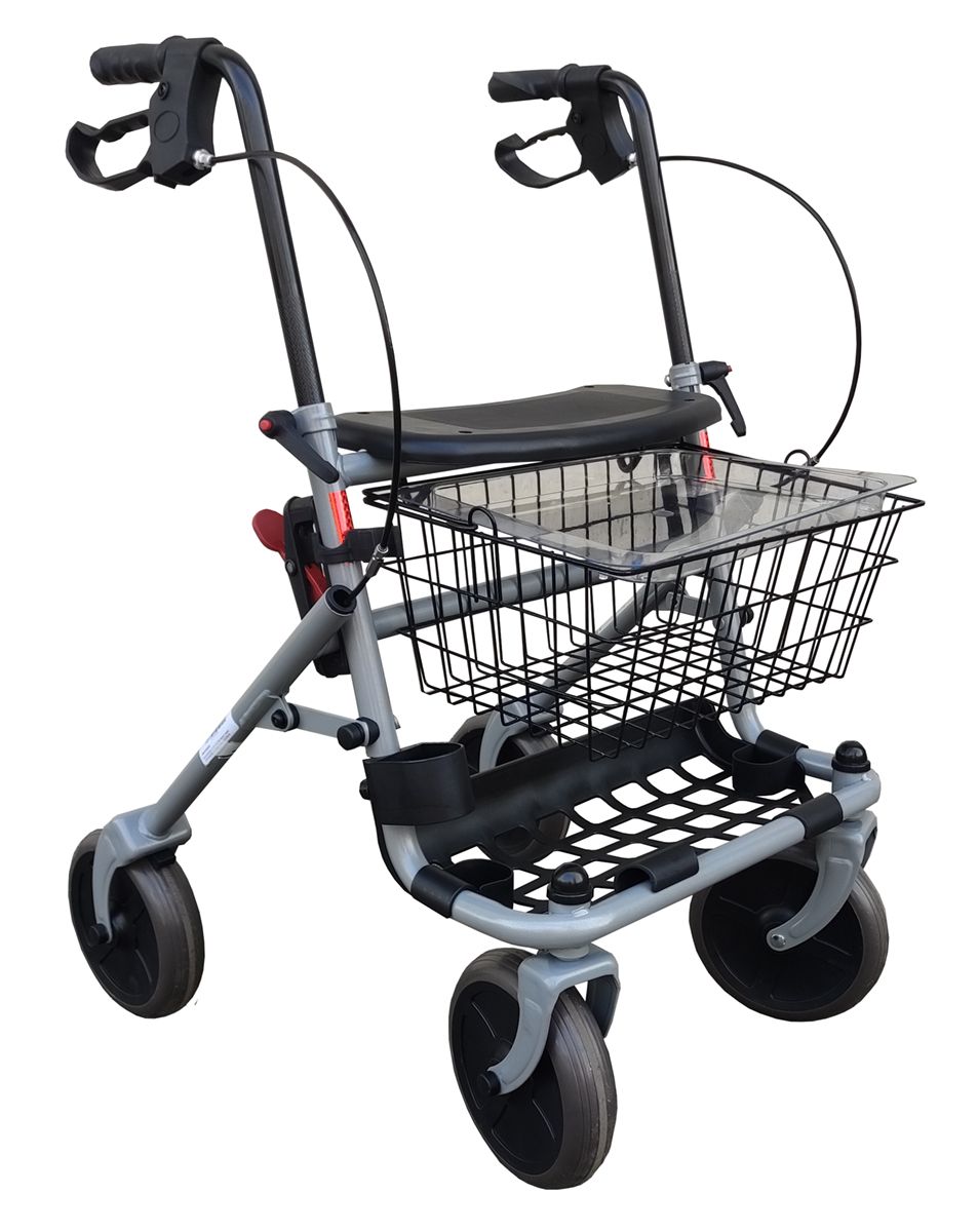 Rollator mit 4 Rädern, Sitz, Korb und Bremsen. Graues Metallgestell, schwarze Sitzfläche und Räder. Korb aus Draht.