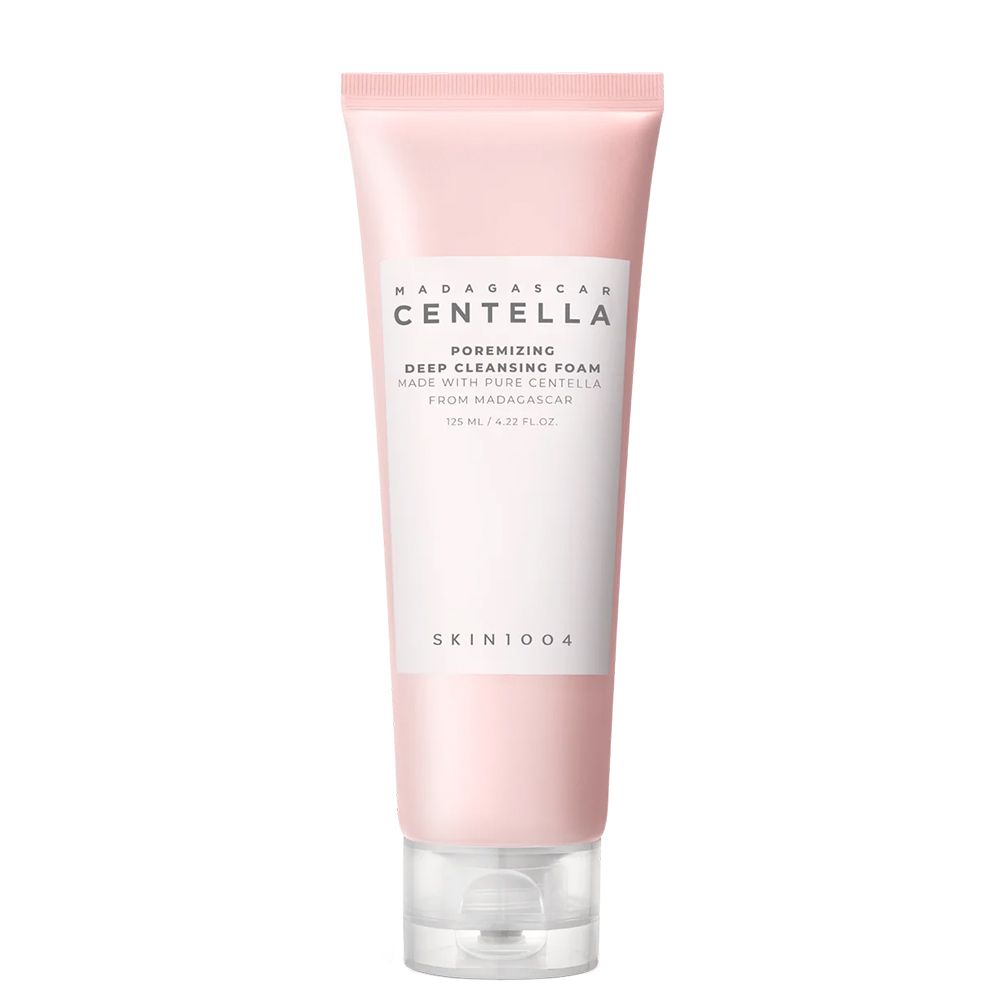 Rosa Tube mit weißem Etikett, SKIN1004 Centella Poremizing Deep Cleansing Foam.