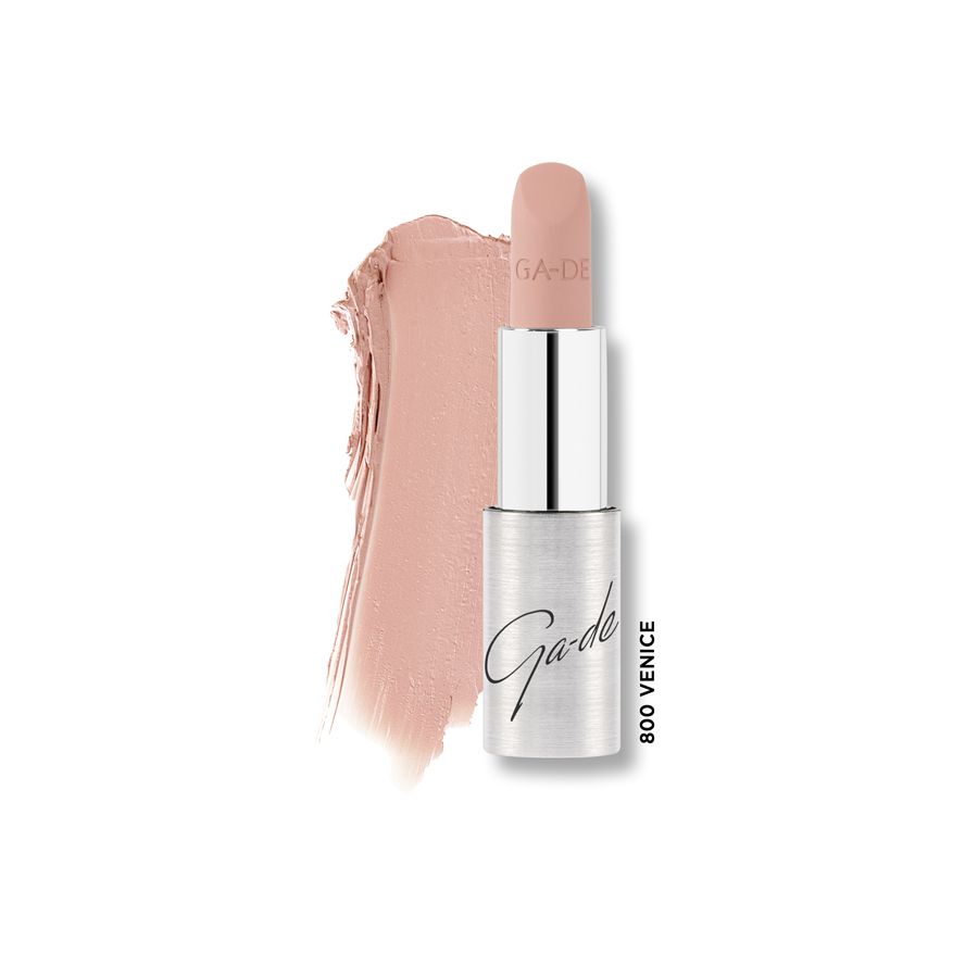 Ga-De Selfie Soft Matte Lipstick, Farbton 800 Venice, mit silbernem Gehäuse und einem Swatch der Farbe.