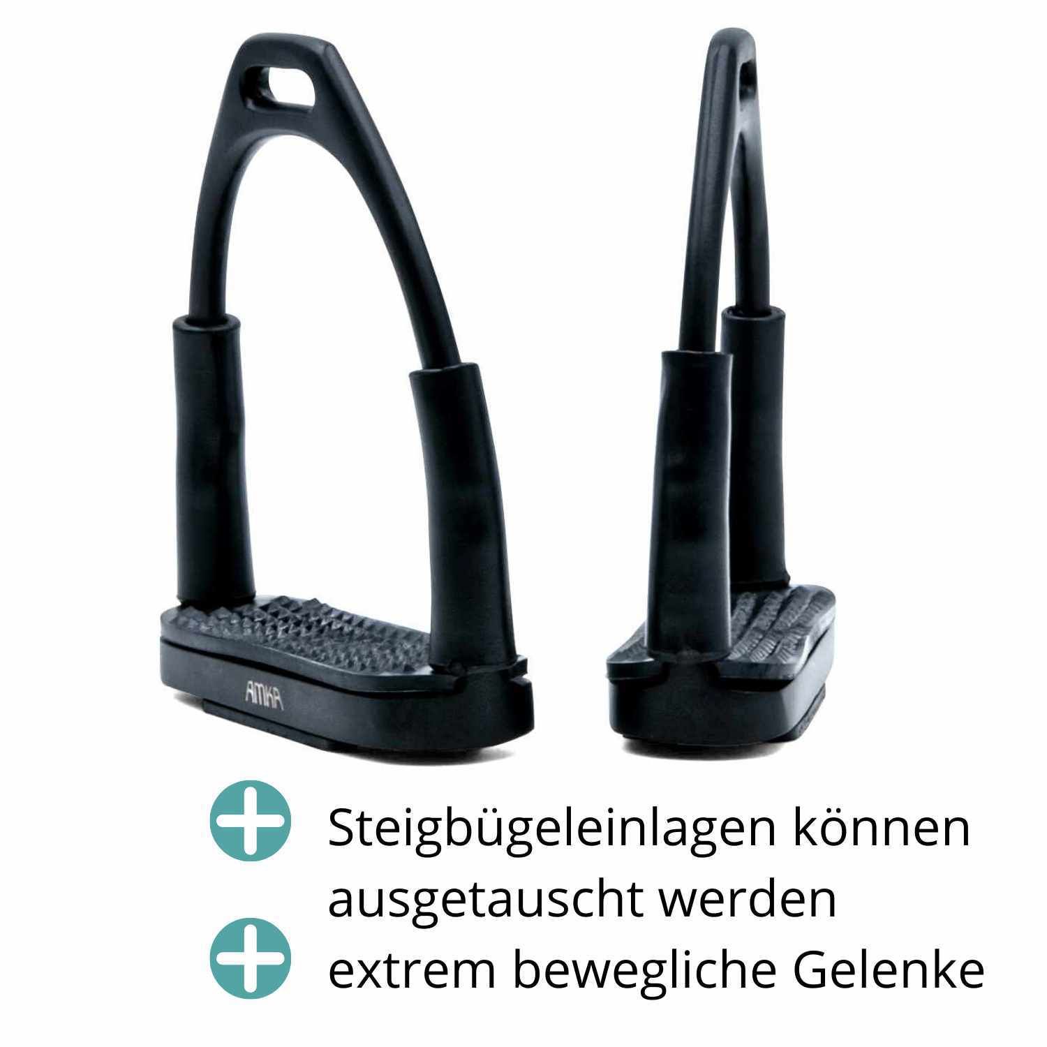 Zwei schwarze Steigbügel mit Gelenk. AMKA-Logo auf der Trittfläche.