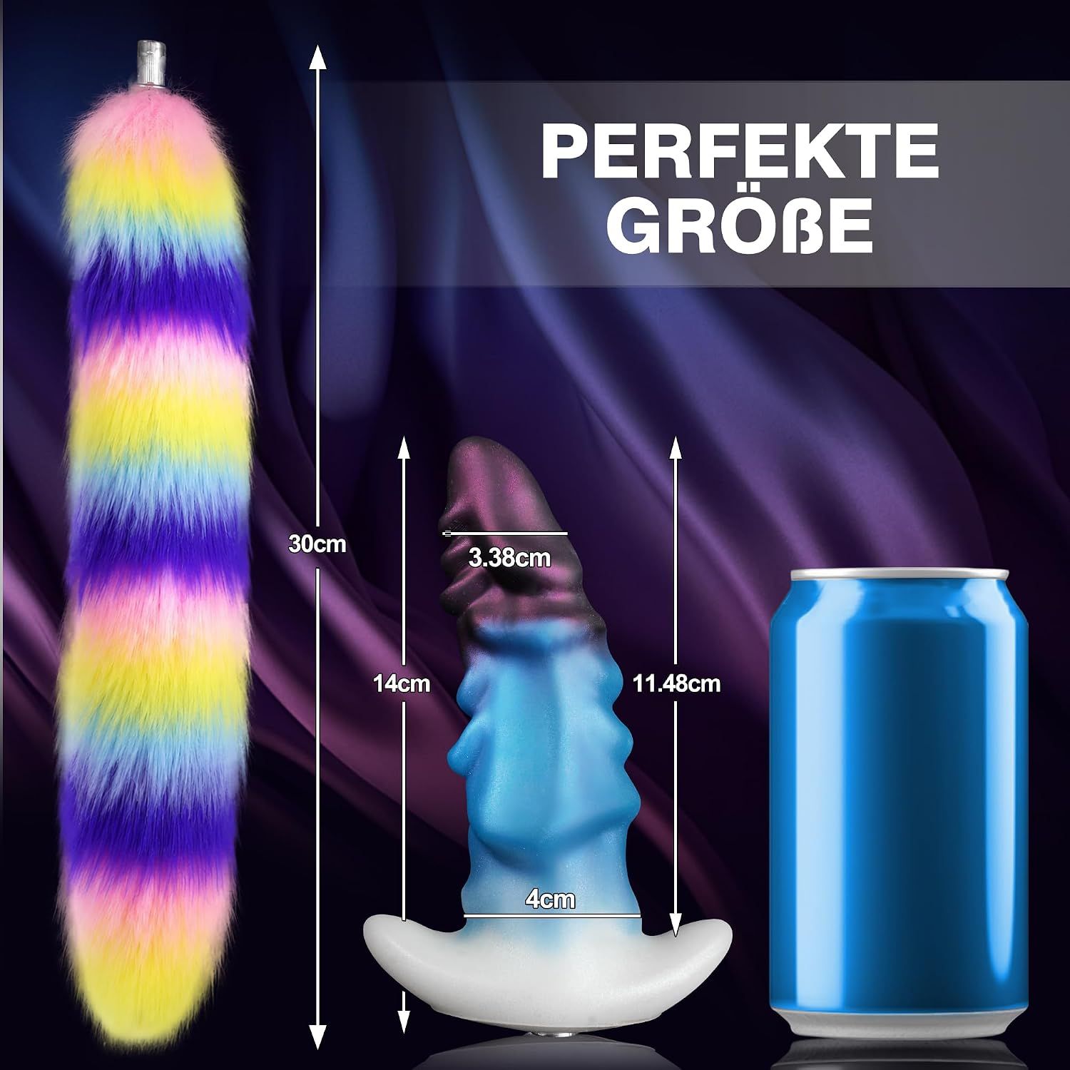 Blauer und violetter Analplug mit buntem Fellschwanz. Detailansicht der Textur.