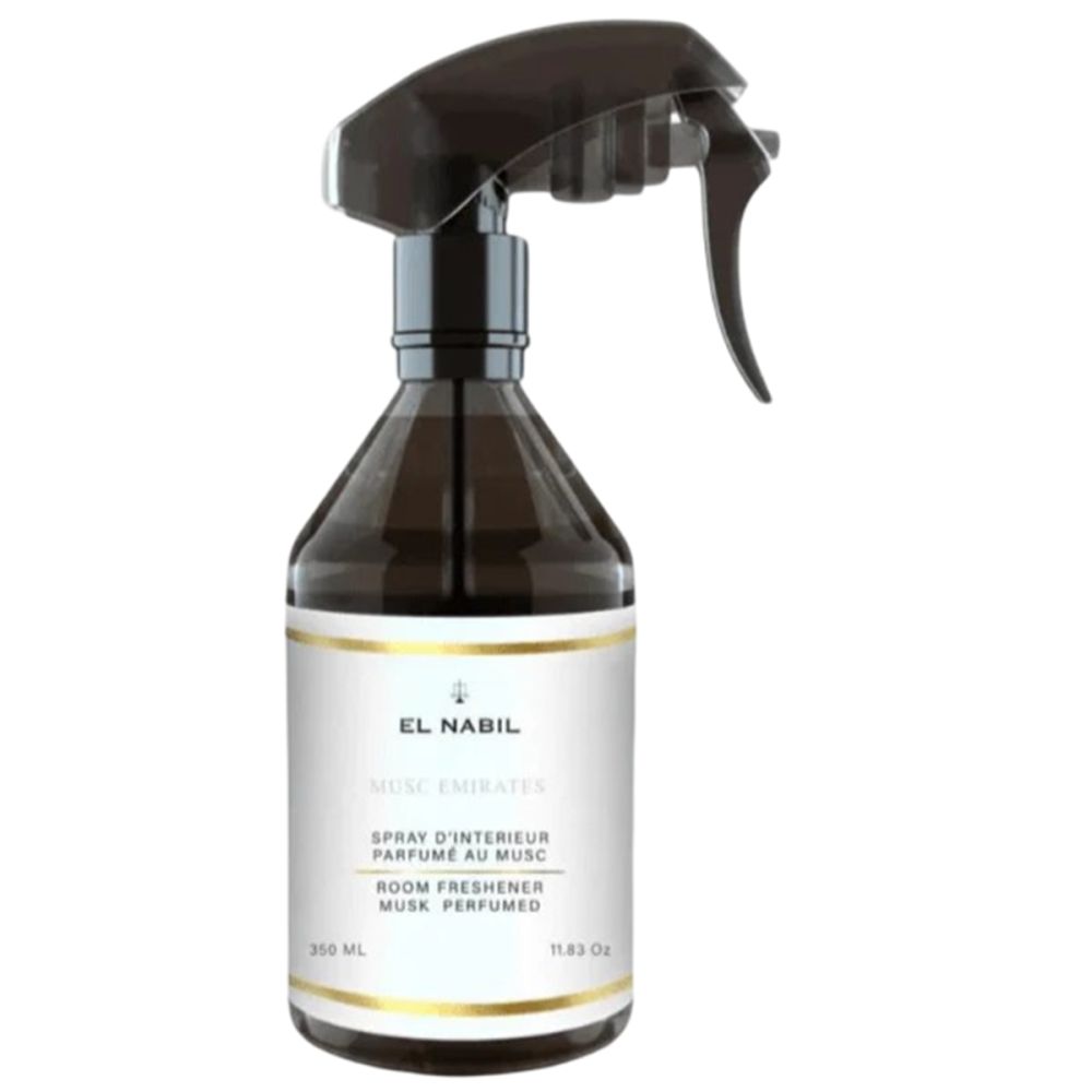 Braune Sprühflasche mit schwarzem Sprühkopf. Etikett mit Produktbezeichnung und Marke EL NABIL. Text: Room Freshener Musk Perfumed.