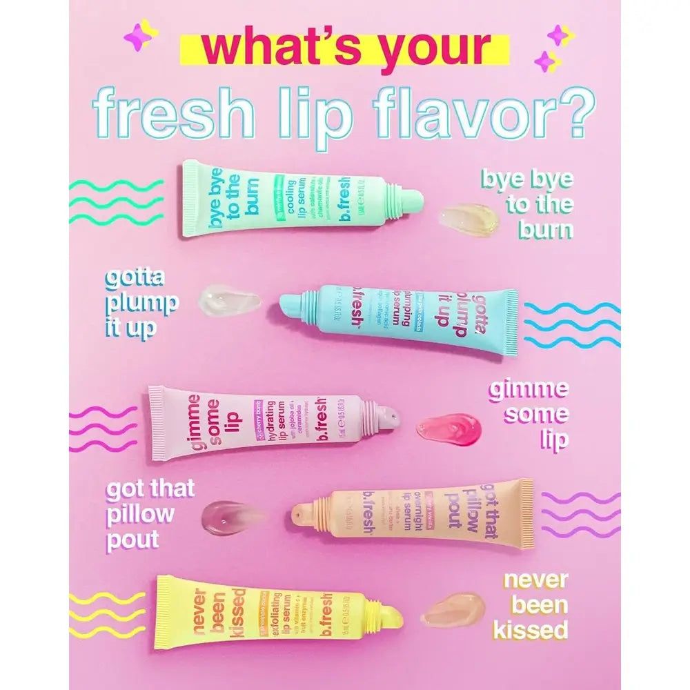 Mehrere Lippen-Seren in Tuben. Verschiedene Farben. Text: Got That Pillow Pout, Bye Bye to the Burn, Gotta Plump It Up, Gimme Some Lip.