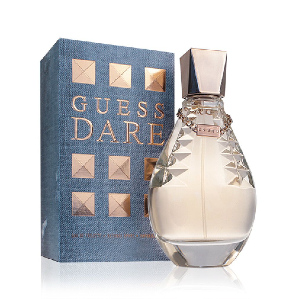 Parfümflakon und Schachtel. Flakon mit goldfarbenem Verschluss und Kette. Schachtel mit GUESS DARE.