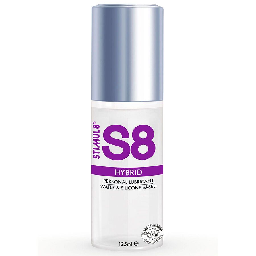 Zylindrische Flasche mit silbernem Deckel. Aufschrift S8 HYBRID, darunter „Personal Lubricant“. 125ml, Qualitätssiegel.