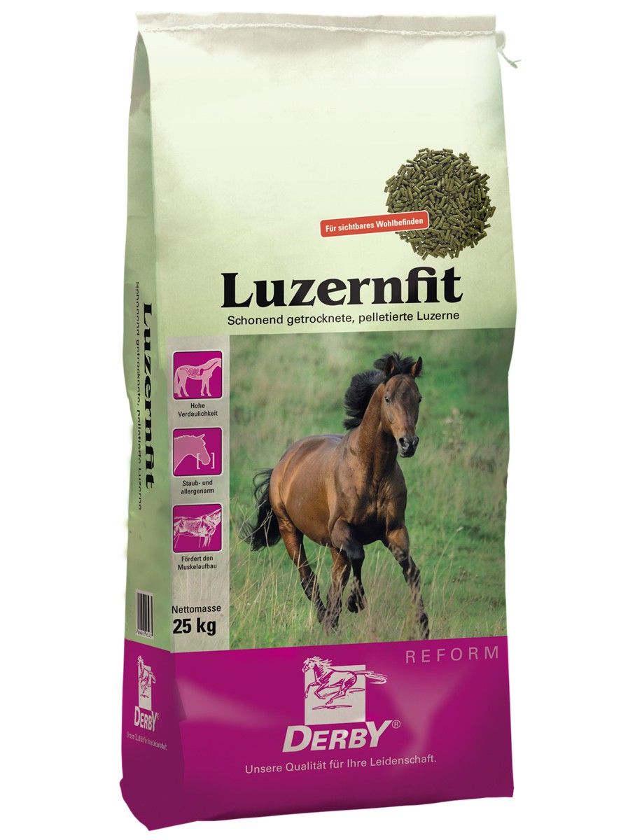 Sack Luzernfit, 25 kg. Grün-weiß. Pferd-Illustration. Derby-Logo. Text: Schonend getrocknete, pelletierte Luzerne.