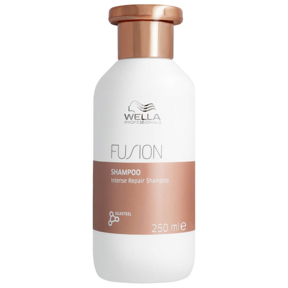Weiße Flasche mit kupferfarbenem Deckel. Wella Fusion Shampoo, 250 ml.