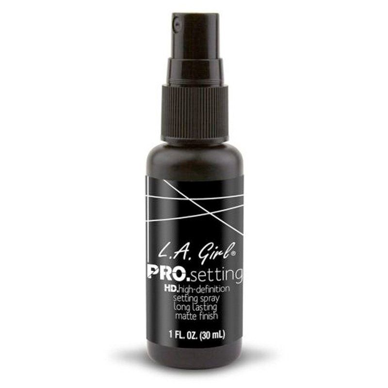 Sprühen Sie Make-up-Fixierer - Pro-Einstellung
