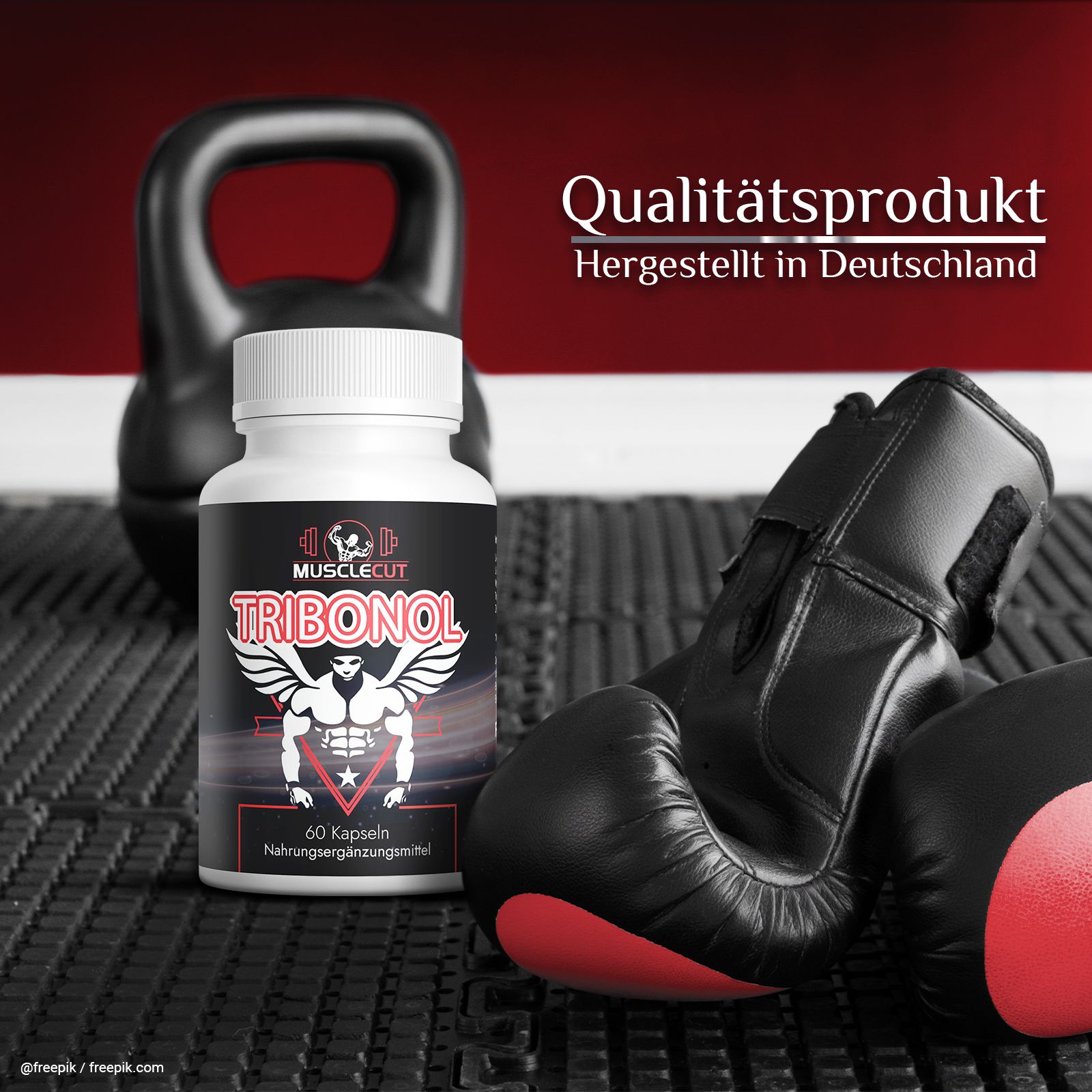 Weiße Flasche mit schwarzem Etikett. Aufschrift: Tribonol, 60 Kapseln. Hintergrund: Boxhandschuhe, Kettlebell.