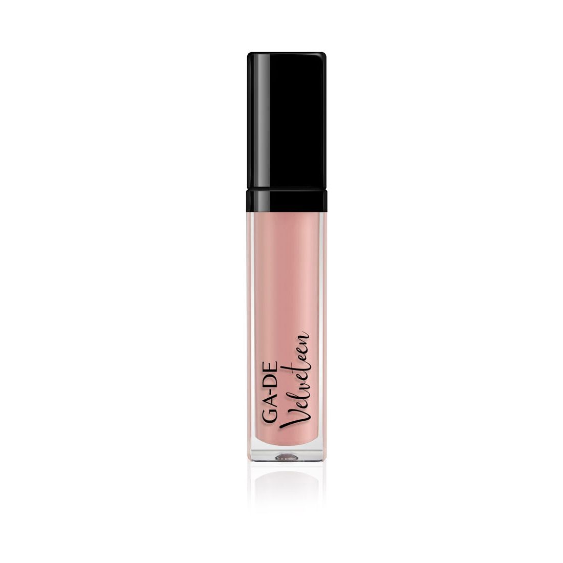 Lipgloss-Flakon mit schwarzem Deckel. Aufschrift: GA-DE Velveteen. Inhalt: rosafarbener Lipgloss.