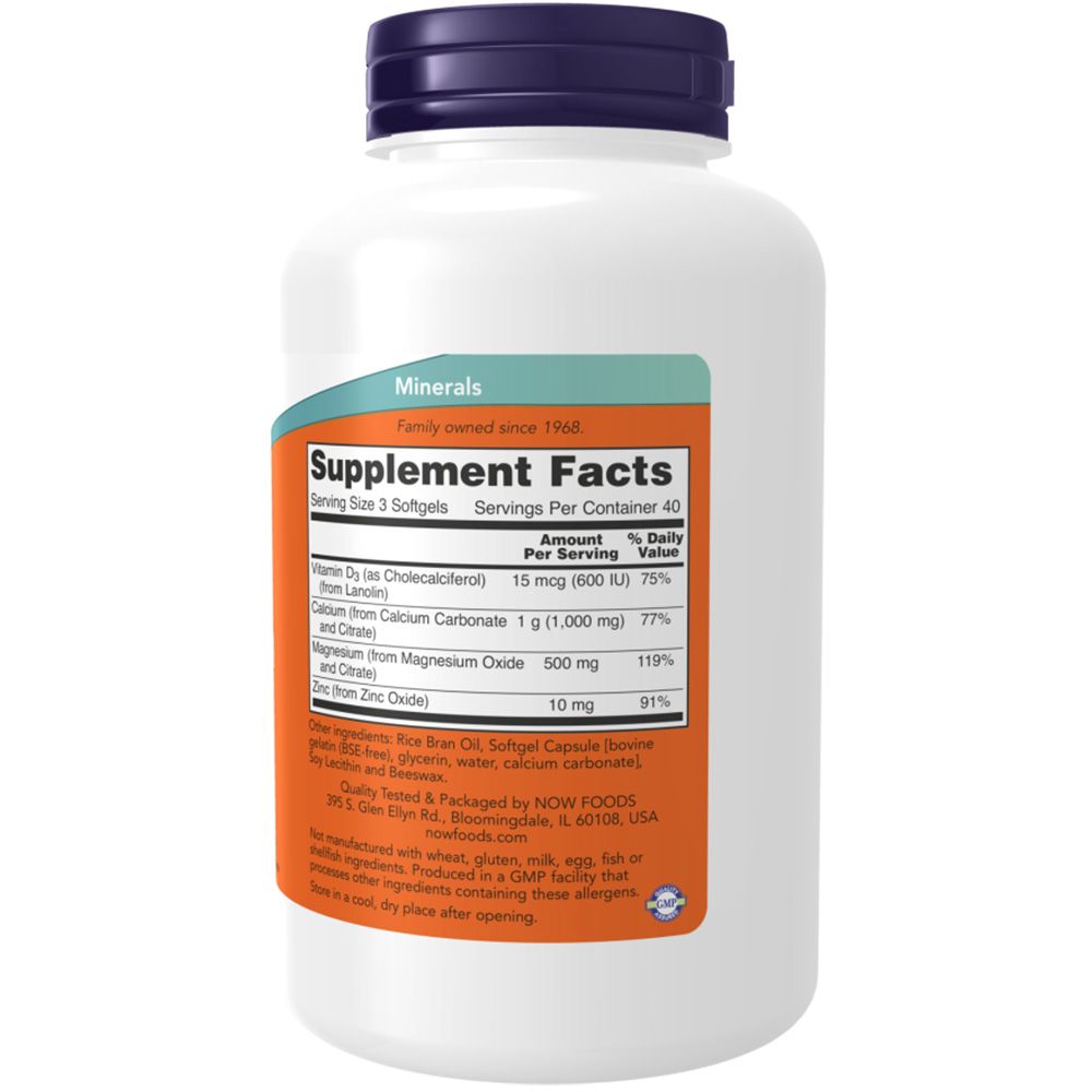 Rückseite der Flasche. Etikett mit Nährwertangaben. Enthält Vitamin D-3, Calcium, Magnesium und Zink. Marke: NOW.