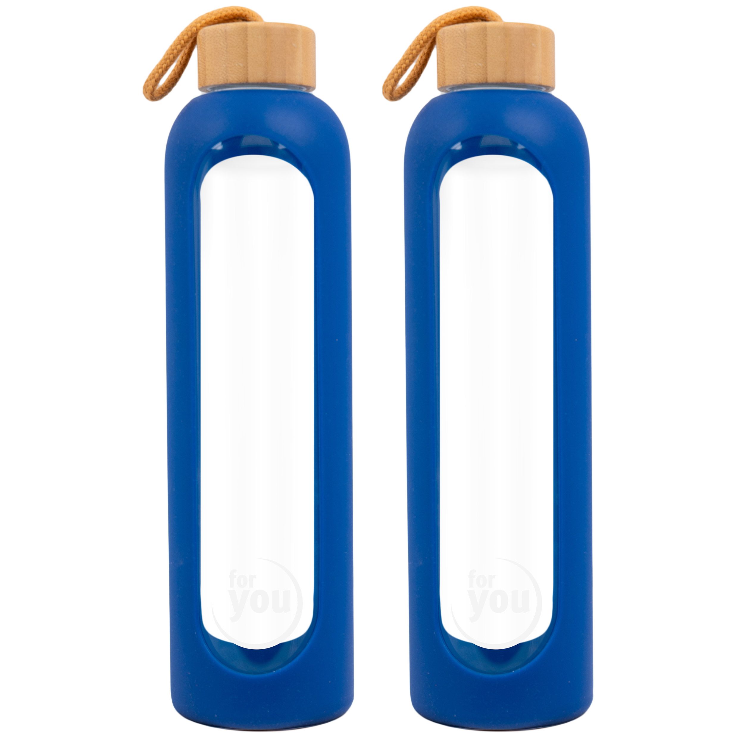 Zwei blaue Trinkflaschen mit Bambusdeckeln. Aufschrift 'for you'.