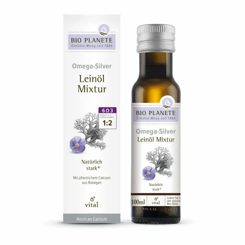 Braune Glasflasche und Karton mit Produktbezeichnung Omega-Silver Leinöl Mixtur. Aufschrift: Bio Planète, 100ml, vital.