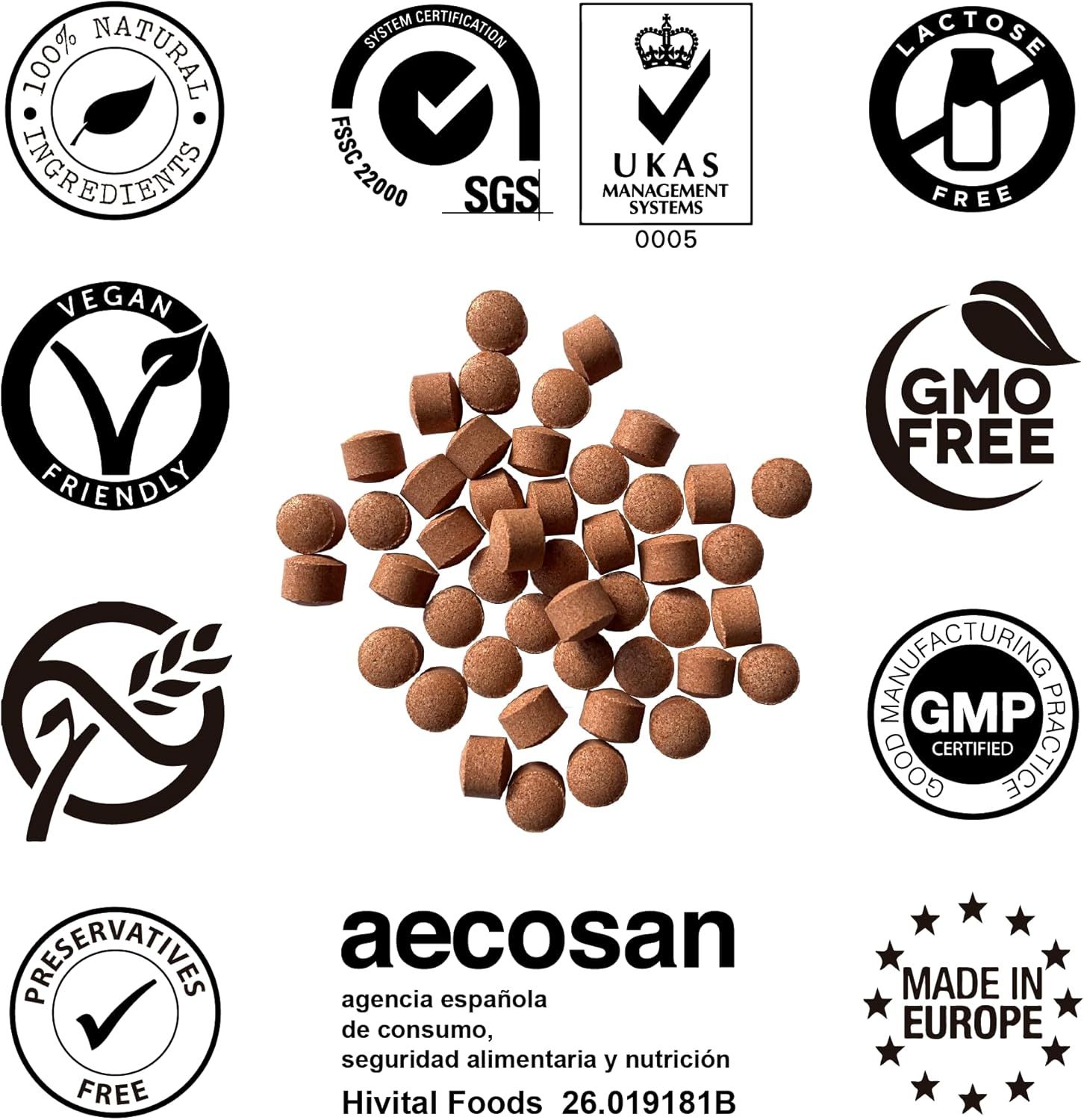 Braune Tabletten, umgeben von Logos. Vegan, GMO-frei, ohne Konservierungsstoffe, Made in Europe, GMP-zertifiziert, SGS-zertifiziert.