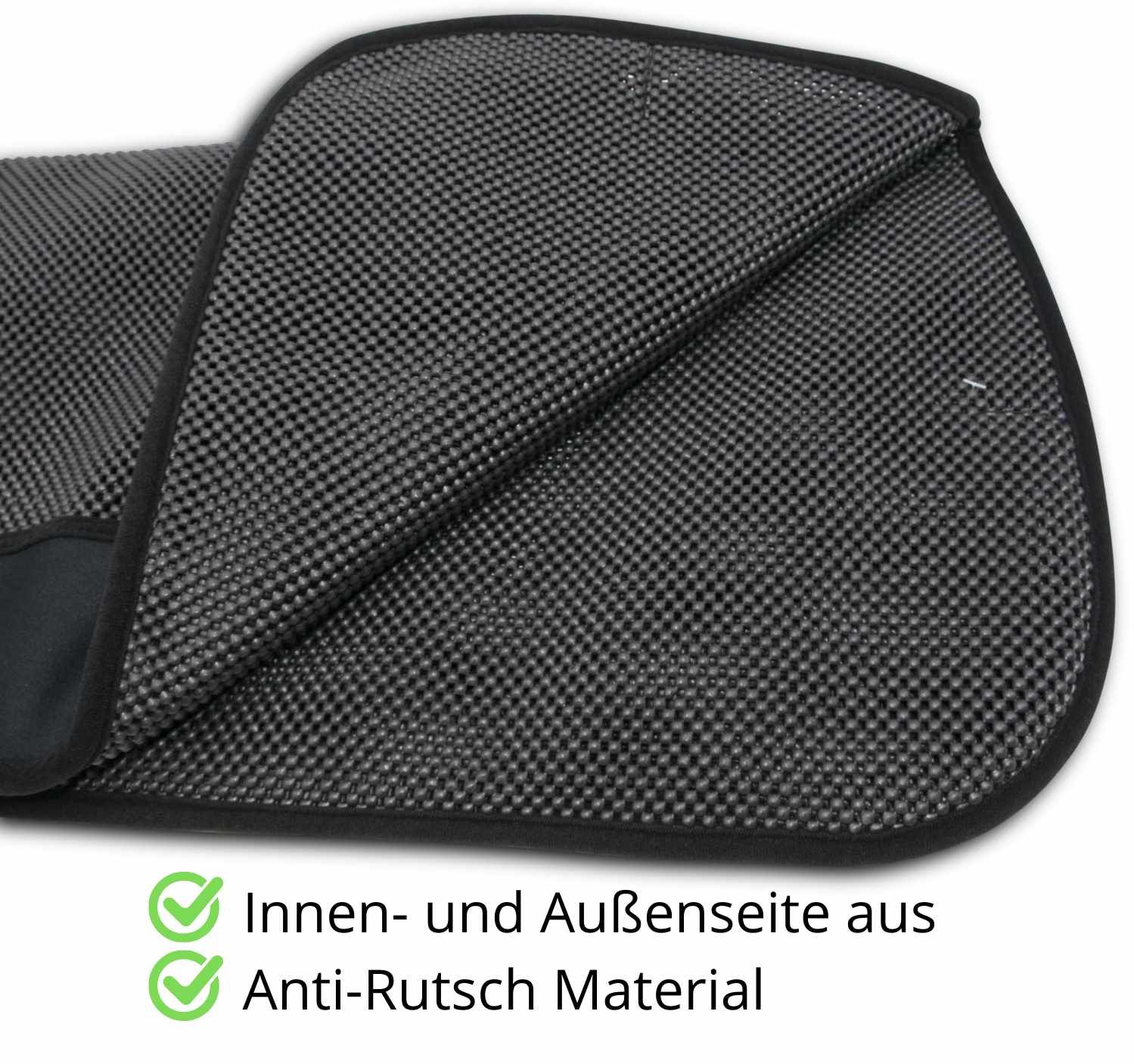 Westernpad mit Anti-Rutsch-Material auf Innen- und Außenseite. Graues Muster, schwarzer Rand.