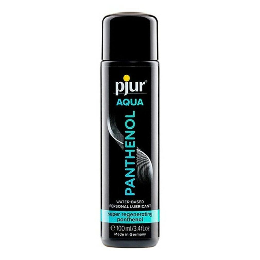 Schwarze Flasche mit Produktetikett. Aufschrift: pjur AQUA, Panthenol, Wasserbasiert, super regenerierend. Made in Germany.