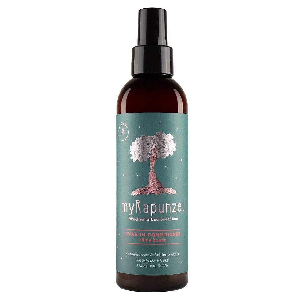 Braune Flasche mit schwarzem Sprühkopf. Aufkleber mit Baum-Illustration und Schriftzug myRapunzel. Produktbezeichnung: Leave-in-Conditioner.