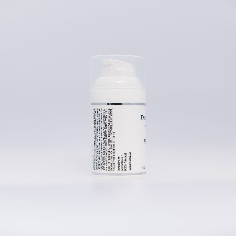 Weiße Flasche mit Pumpspender und durchsichtiger Kappe. Enthält detaillierte Produktinformationen auf dem Etikett.
