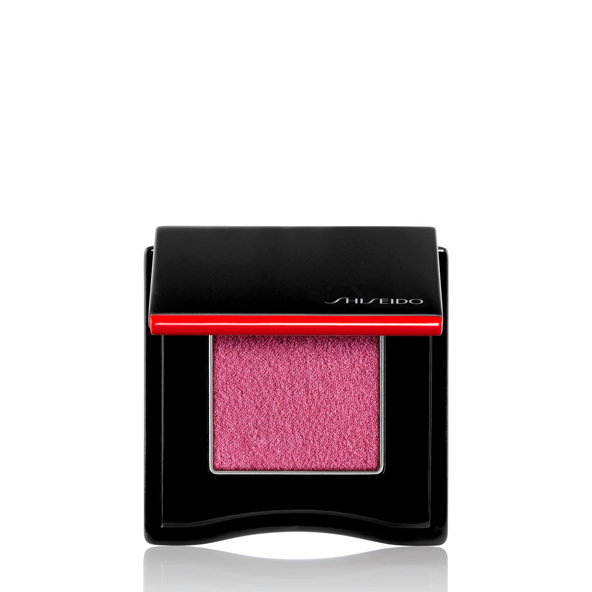 Schwarzer, quadratischer Lidschattenbehälter mit rosa Lidschatten. Roter Streifen und SHISEIDO-Schriftzug. Geschlossener Deckel.