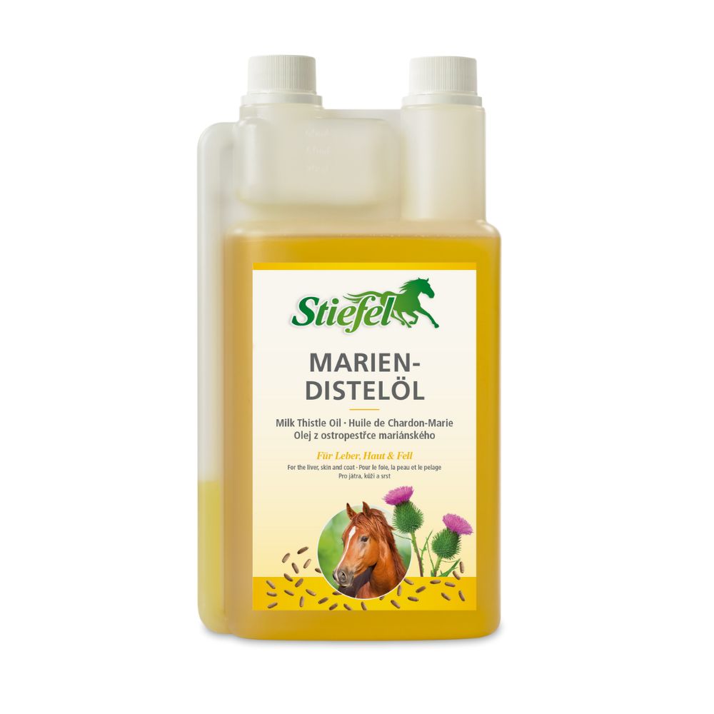 Stiefel Mariendistelöl-Flasche mit Etikett, Illustrationen von Distelblüten und Pferd. Text: Mariendistelöl, für Leber, Haut & Fell.