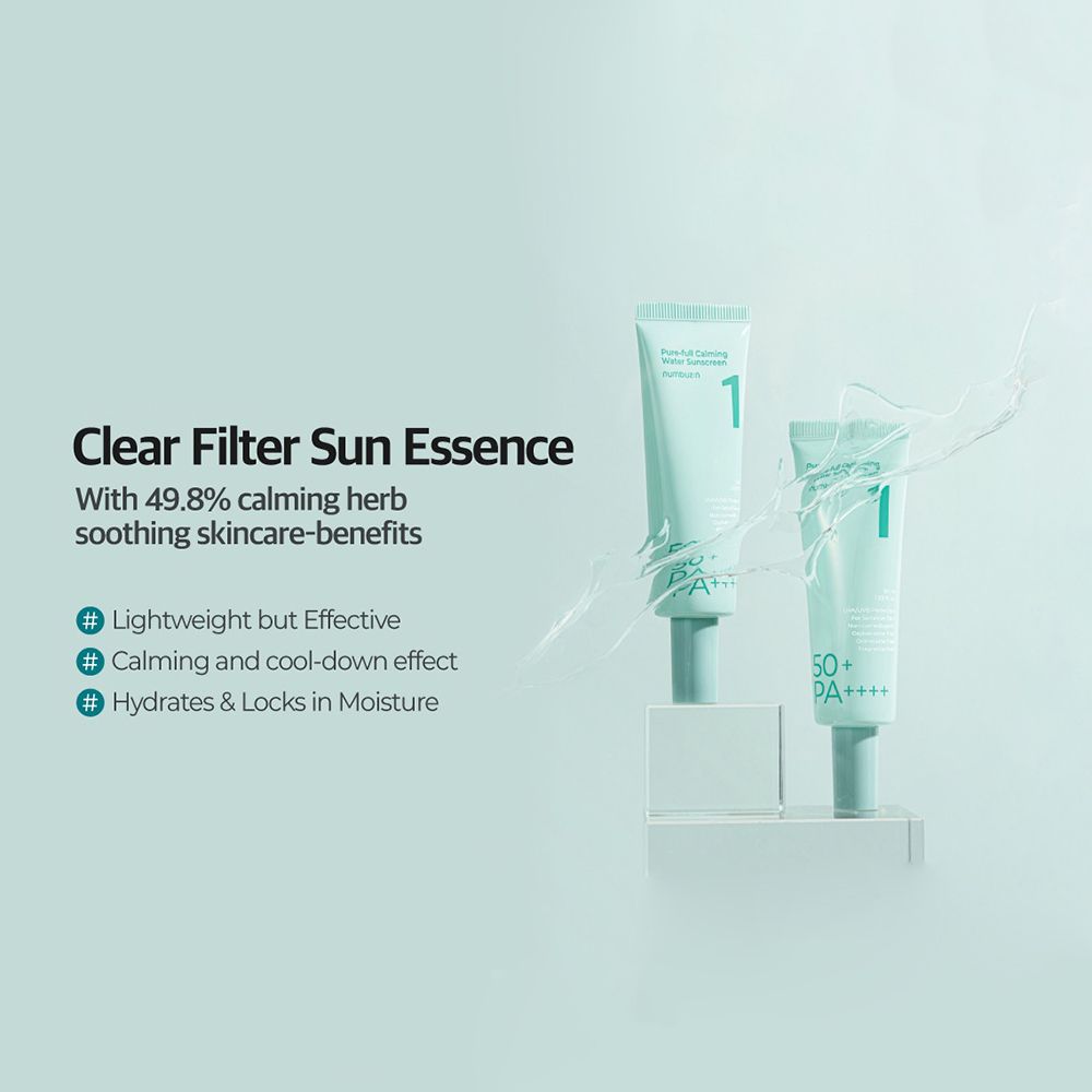 Zwei Tuben "Clear Filter Sun Essence" auf Podest. Text: "Lightweight but Effective", "Calming and cool-down effect", "Hydrates & Locks in Moisture".